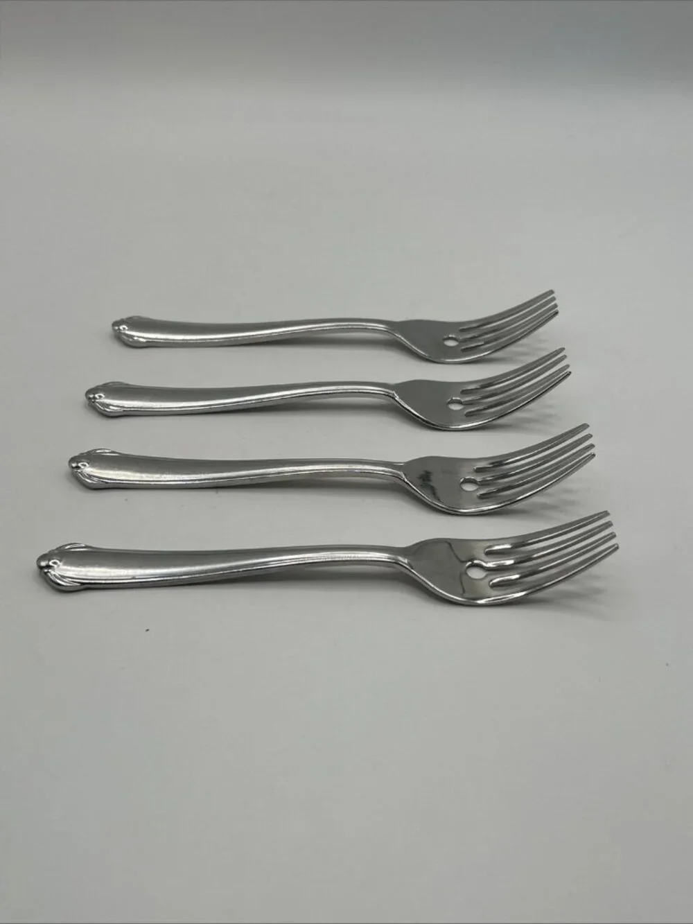 4 Salad Forks Mikasa Gerald Patrick CLASSICO SATIN 18/8 Stainless Korea 6 3/8